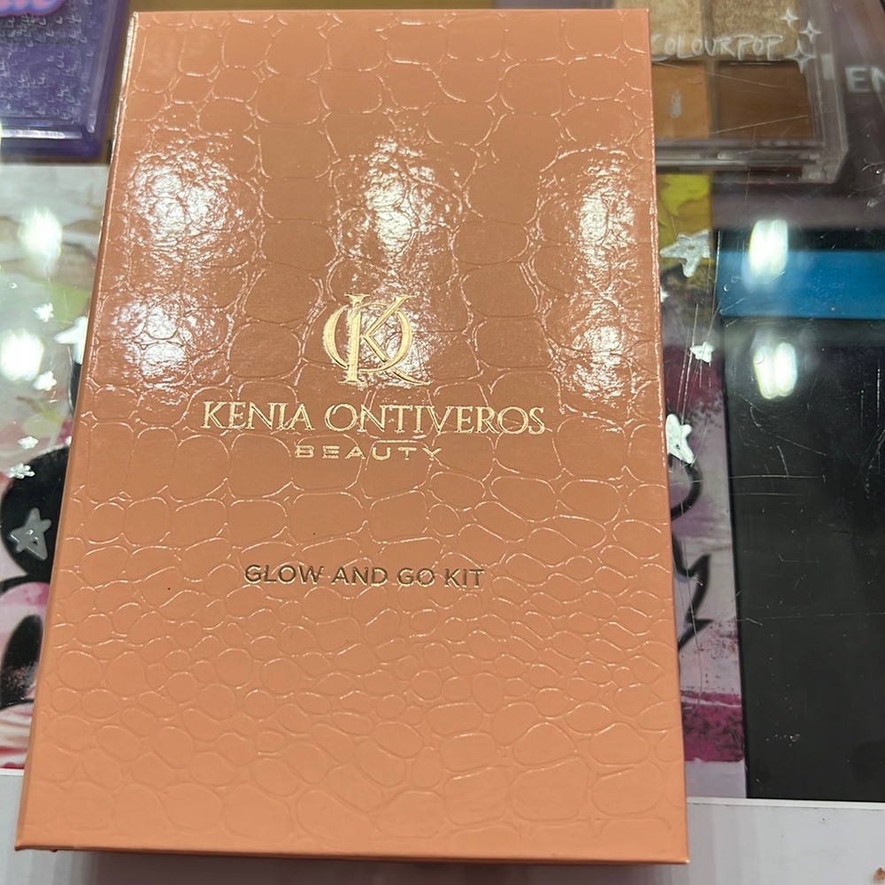 Lena ontiveros beauty glow and go kit